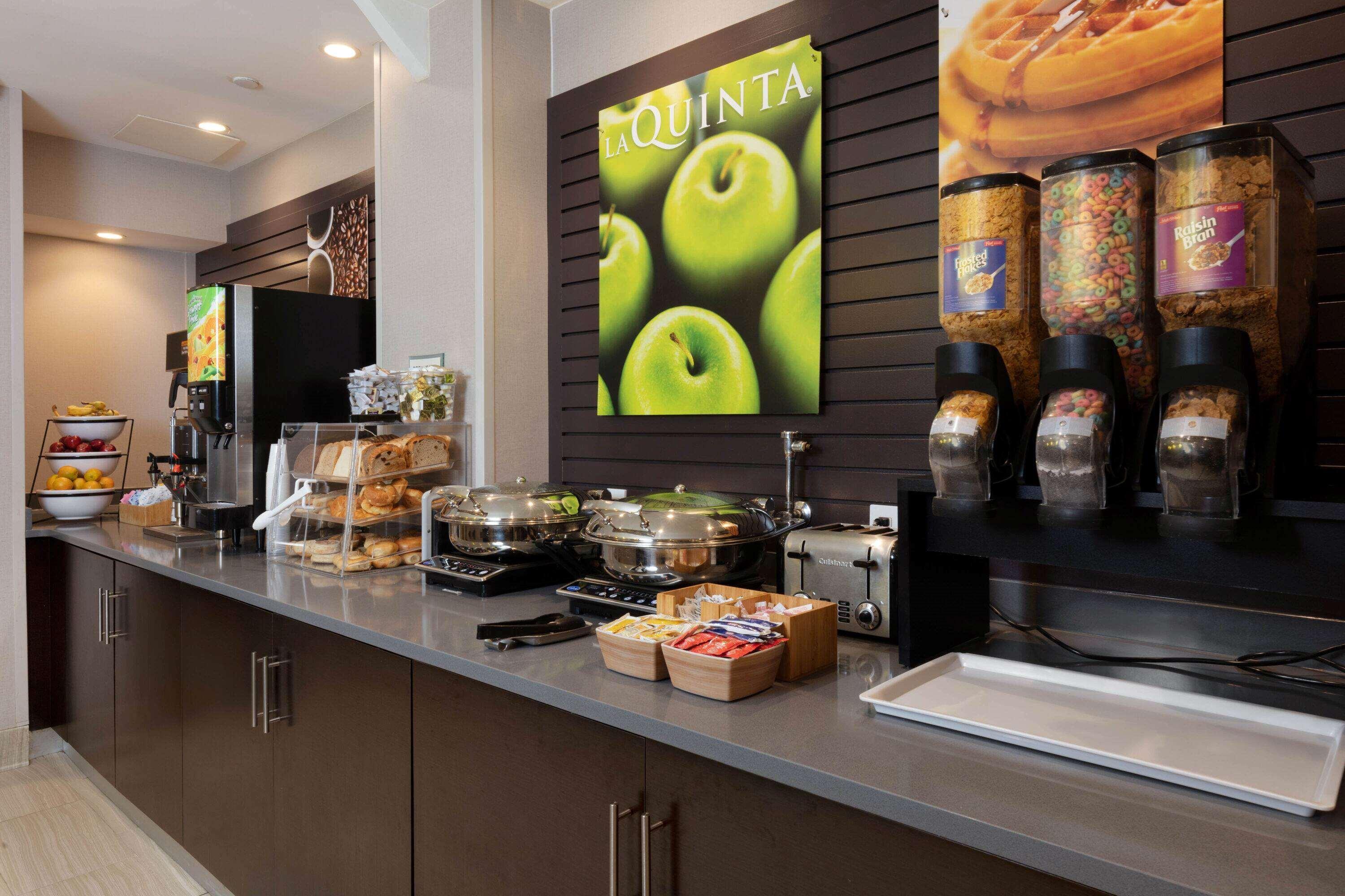 La Quinta By Wyndham New York City Central Park Exterior foto
